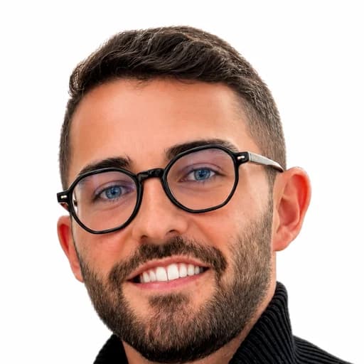 Eyal Chelly, fondateur et courtier en assurance inscrit ORIAS chez E-Courtage Conseils