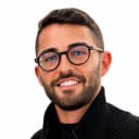 Eyal Chelly, fondateur et courtier en assurance inscrit ORIAS chez E-Courtage Conseils